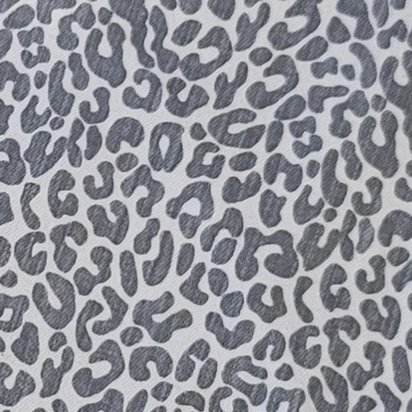 Grey and White Leopard Print Jeans - Picture 4 of 4